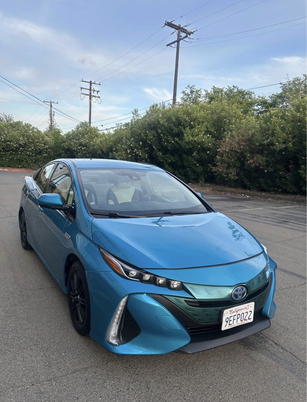 2017 Toyota Prius photo 2